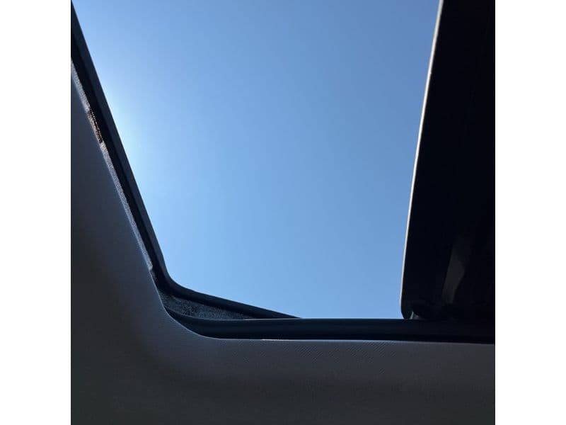 2023 Chevrolet Bolt EUV view 7