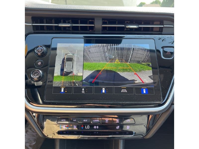 2023 Chevrolet Bolt EUV view 8