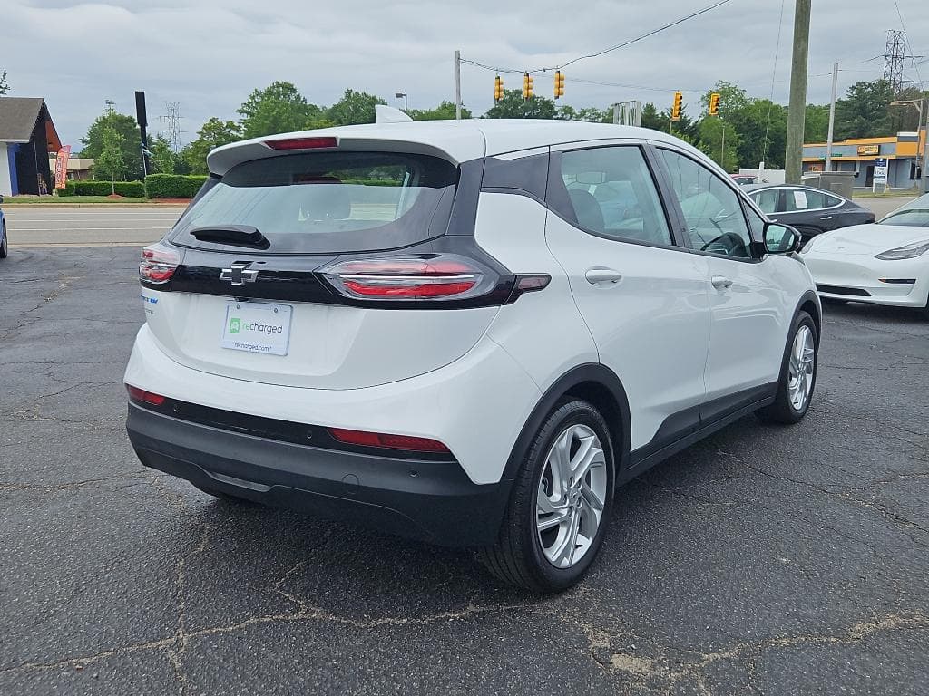 2023 Chevrolet Bolt EV view 3