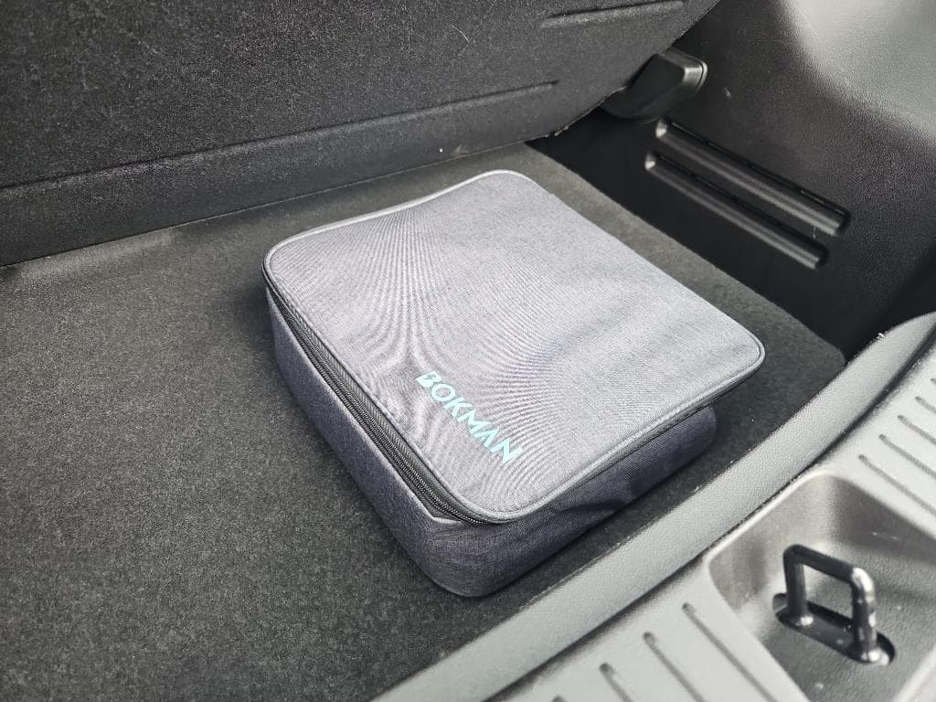 2023 Chevrolet Bolt EV view 6