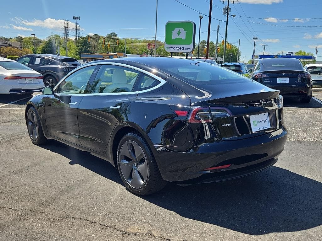 2018 Tesla Model 3 view 2