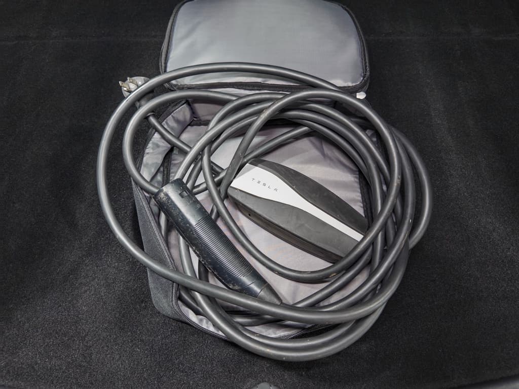 2021 Tesla Model Y view 6