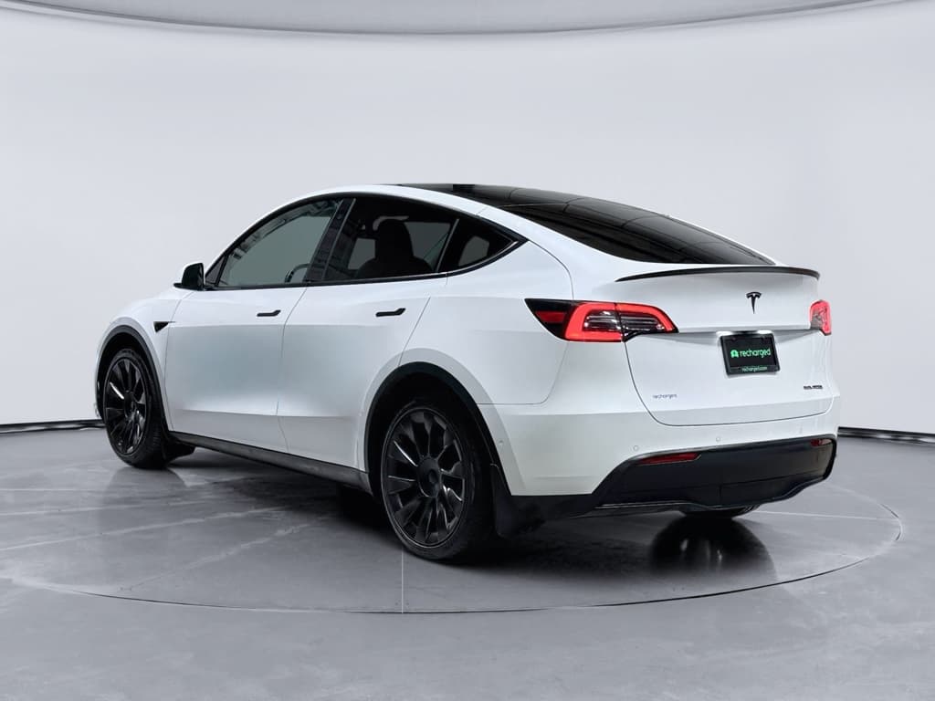 2021 Tesla Model Y view 2