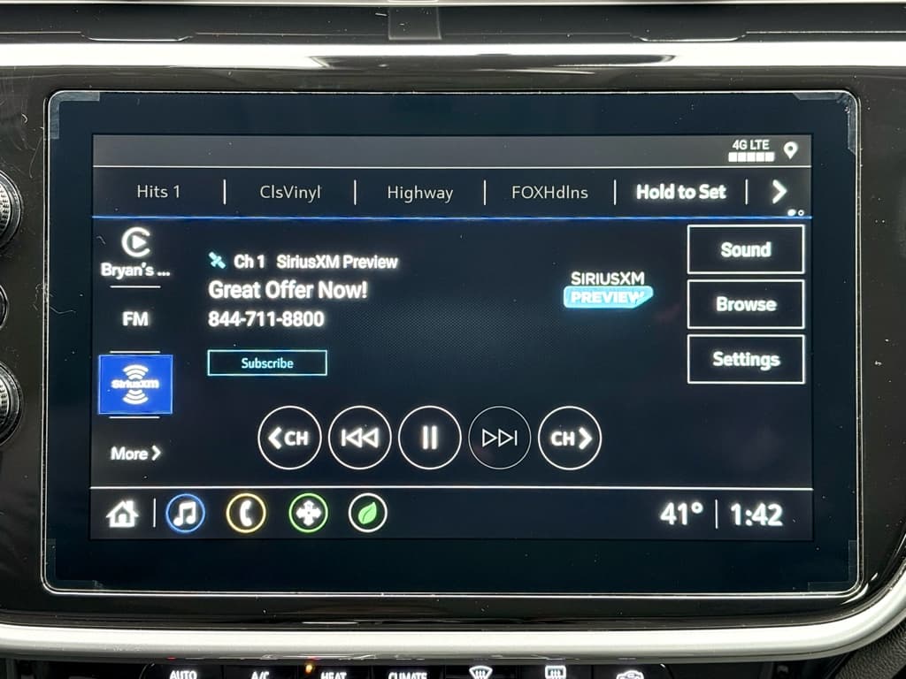 2023 Chevrolet Bolt EUV view 14