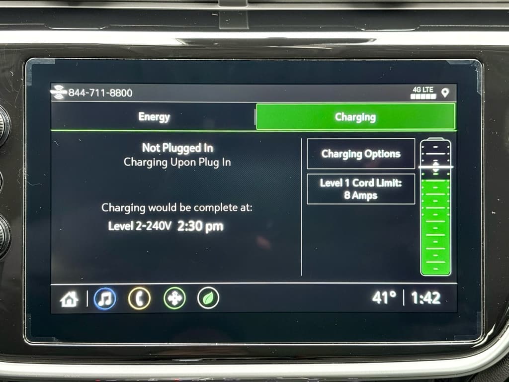 2023 Chevrolet Bolt EUV view 12