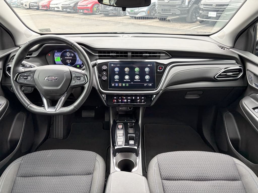2023 Chevrolet Bolt EUV view 17