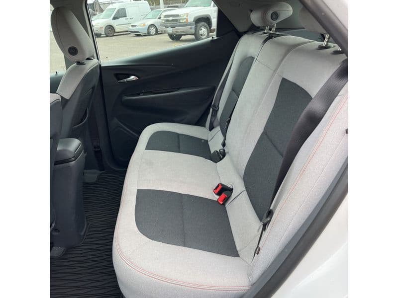2017 Chevrolet Bolt EV view 5