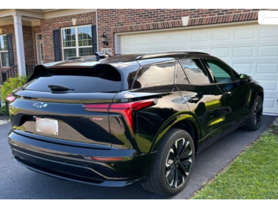 2024 Chevrolet Blazer EV view 4
