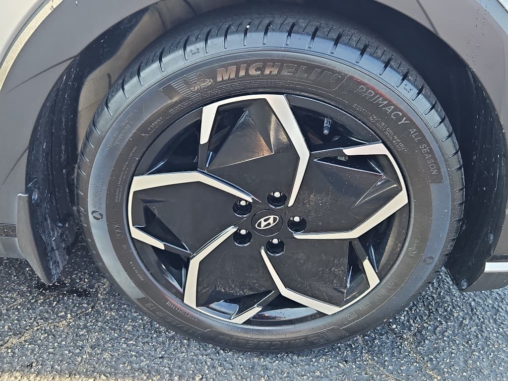 2023 Hyundai IONIQ 5 view 31