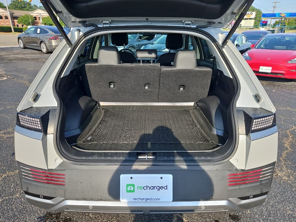 2023 Hyundai IONIQ 5 view 22