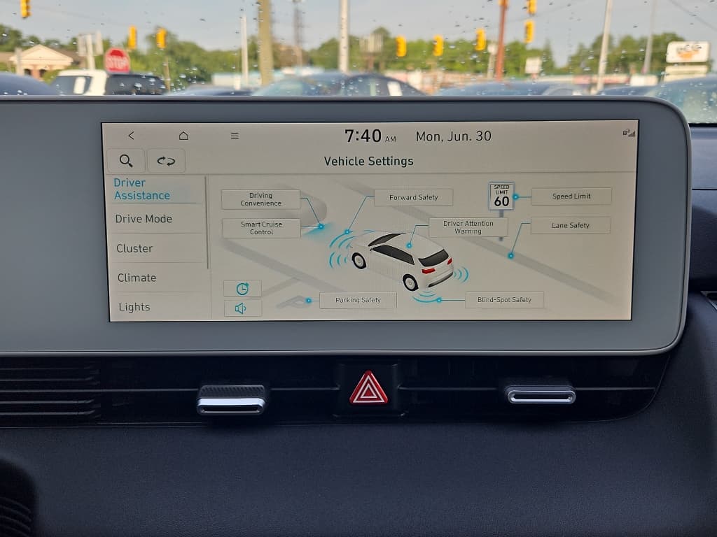 2023 Hyundai IONIQ 5 view 13