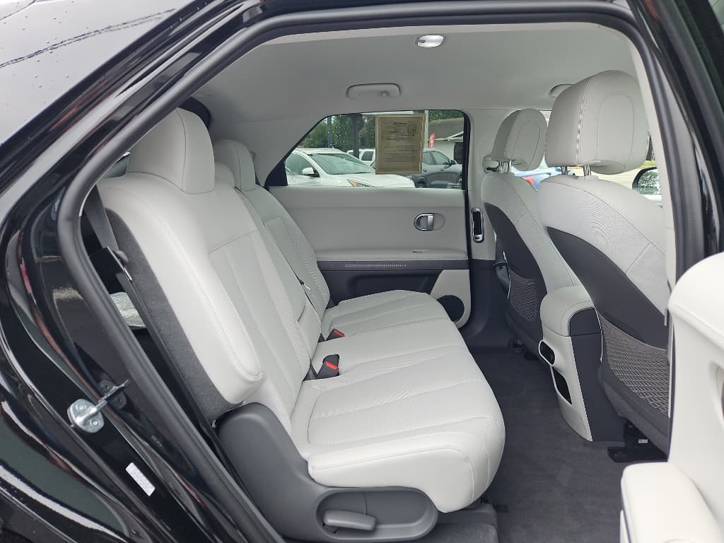 2023 Hyundai IONIQ 5 view 22