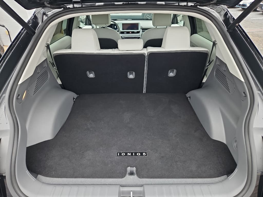 2023 Hyundai IONIQ 5 view 23
