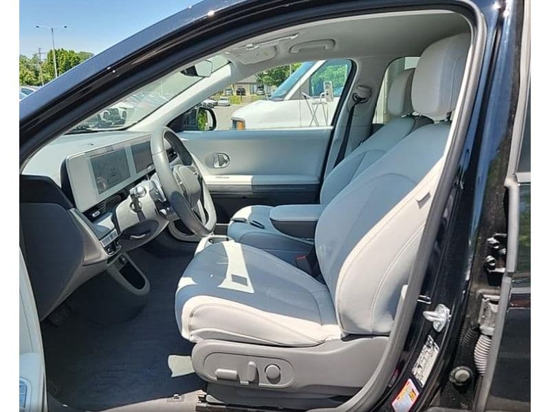 2023 Hyundai IONIQ 5 view 8