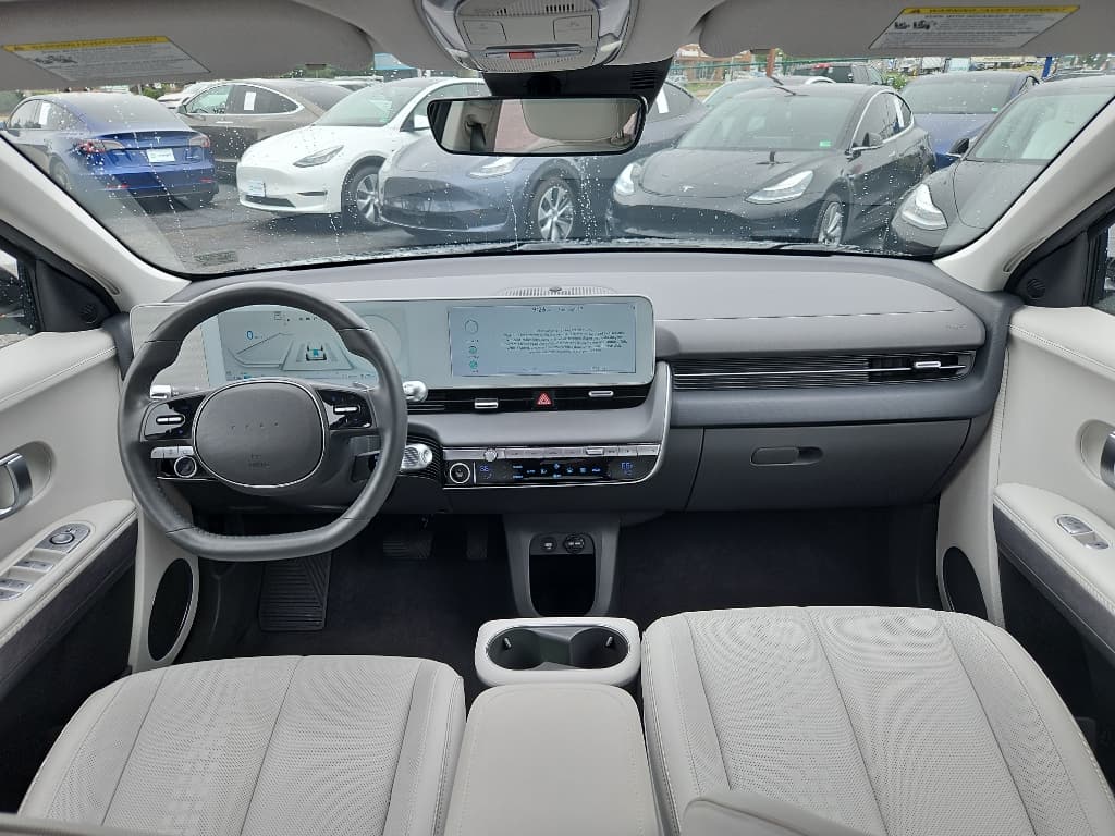 2023 Hyundai IONIQ 5 view 16