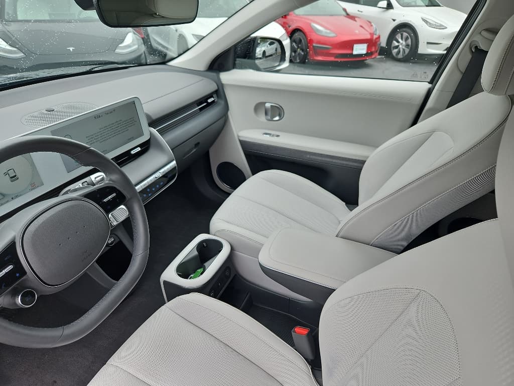 2023 Hyundai IONIQ 5 view 18