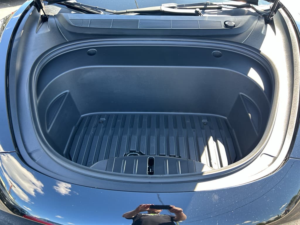 2022 Tesla Model 3 view 18