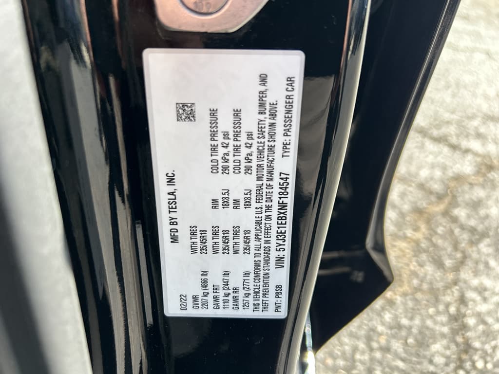 2022 Tesla Model 3 view 20