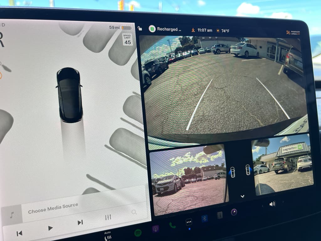 2022 Tesla Model 3 view 8