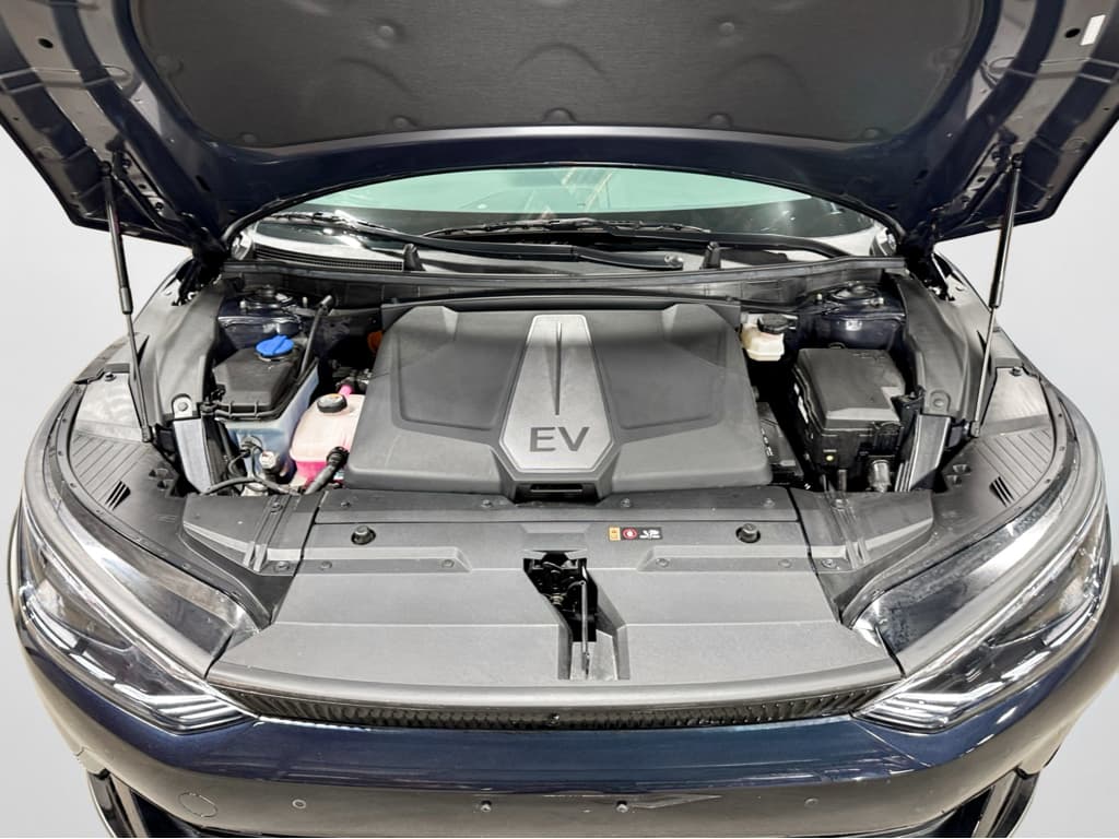 2024 Kia EV6 view 28