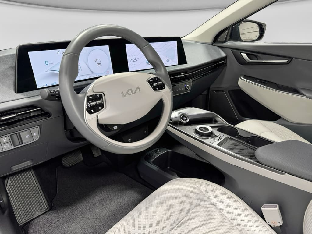 2024 Kia EV6 view 19