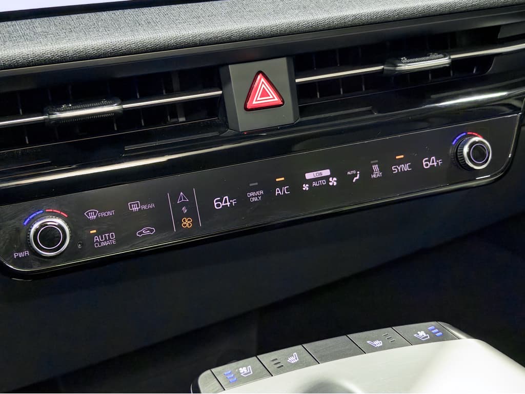 2024 Kia EV6 view 16