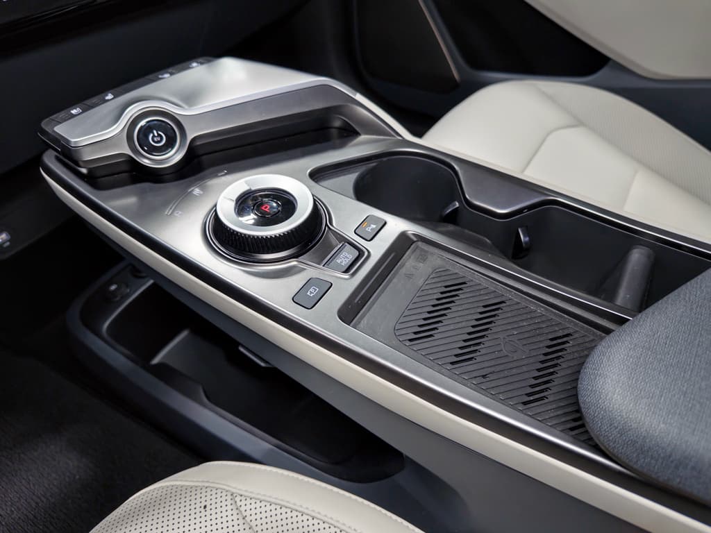 2024 Kia EV6 view 20