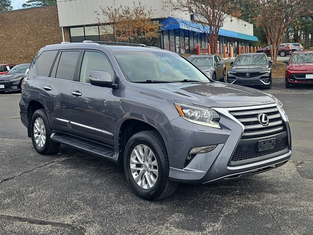 2018 Lexus GX 460 view 4