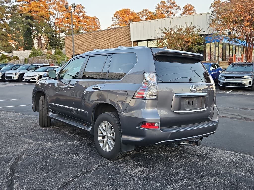 2018 Lexus GX 460 view 2