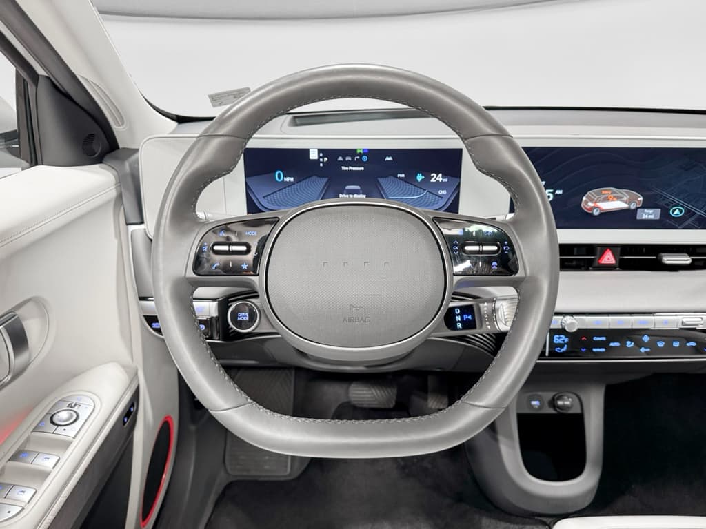 2023 Hyundai IONIQ 5 view 9