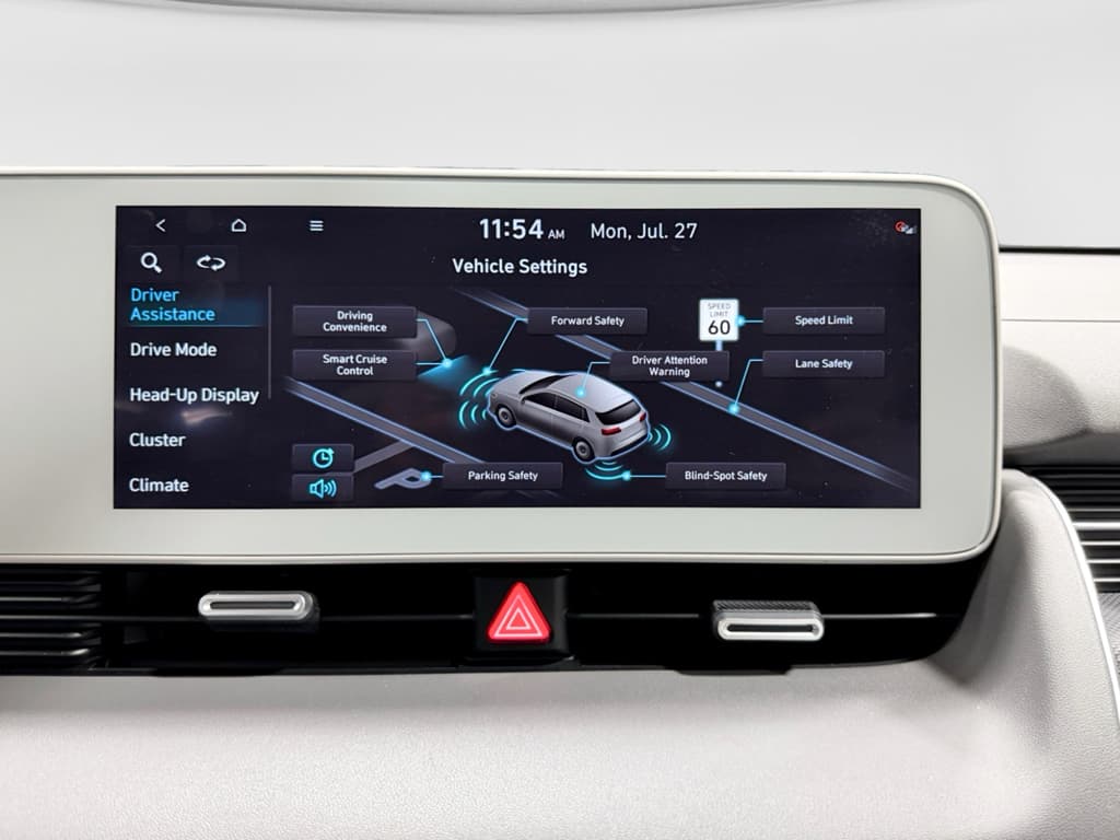 2023 Hyundai IONIQ 5 view 13