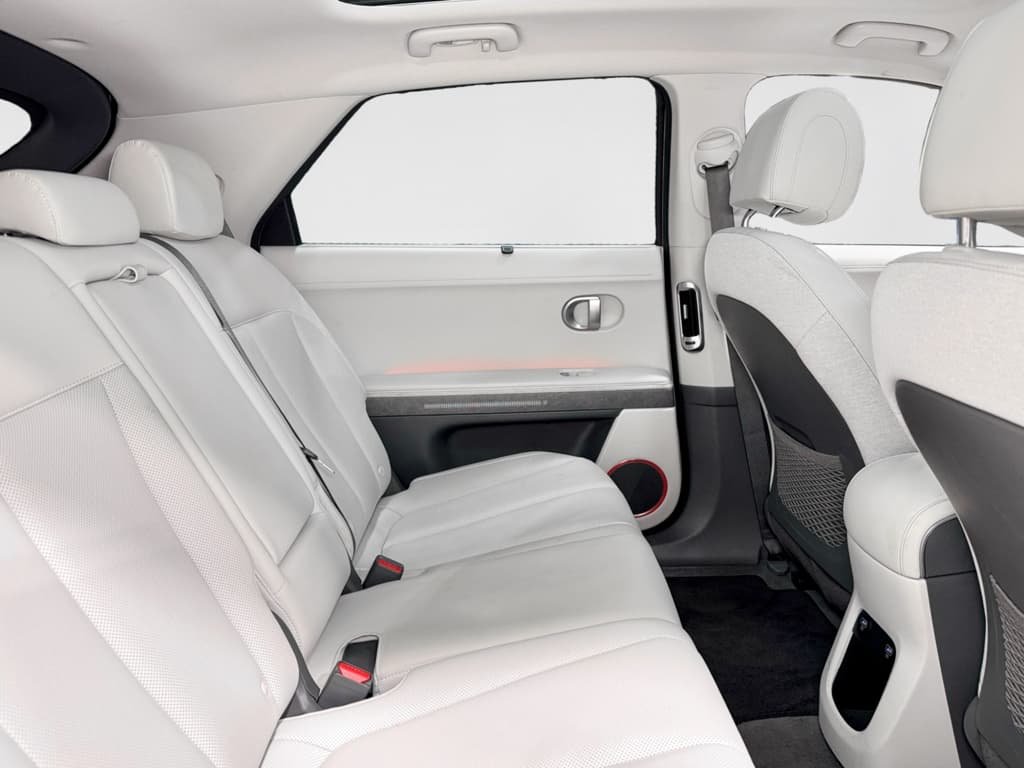 2023 Hyundai IONIQ 5 view 24