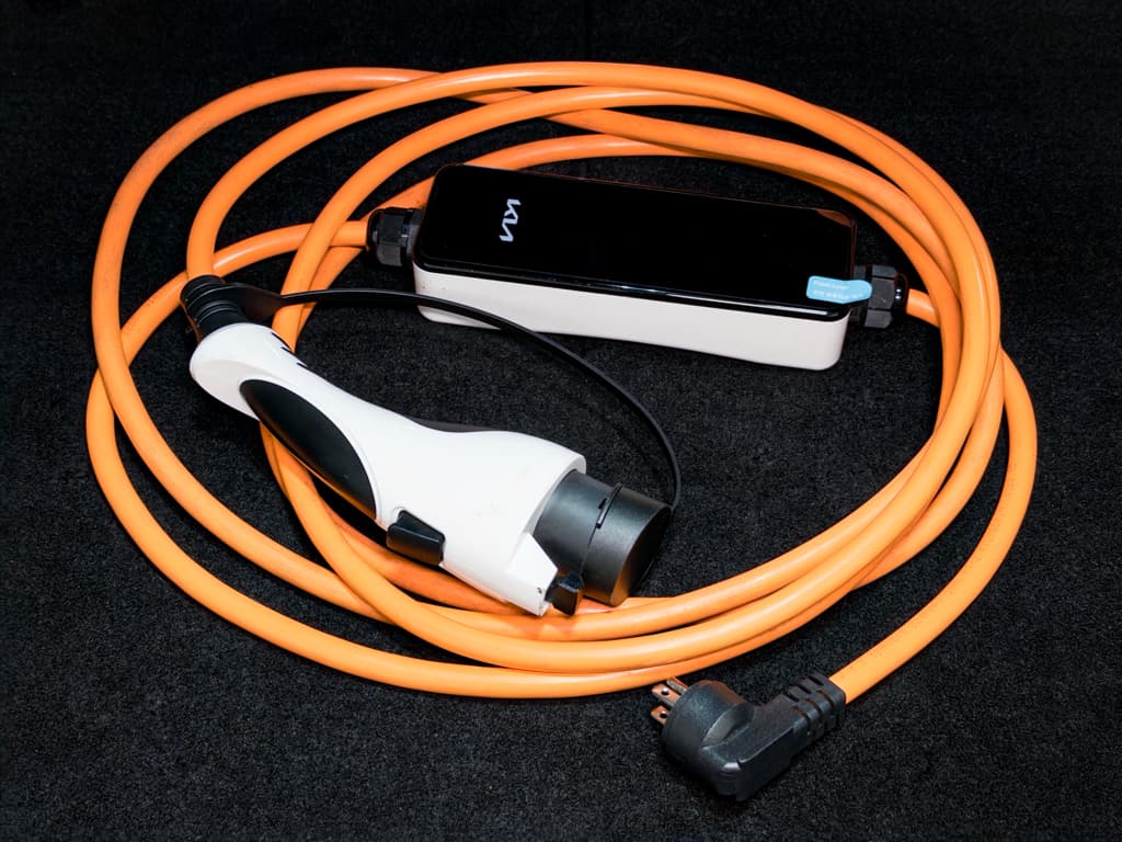 2023 Kia Sorento Plug-in Hybrid view 6