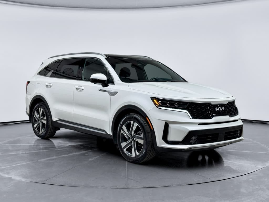 2023 Kia Sorento Plug-in Hybrid view 4