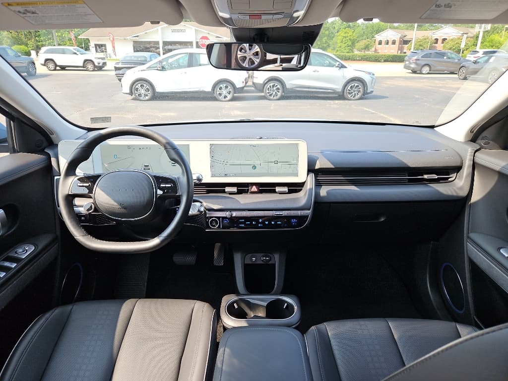 2023 Hyundai IONIQ 5 view 17