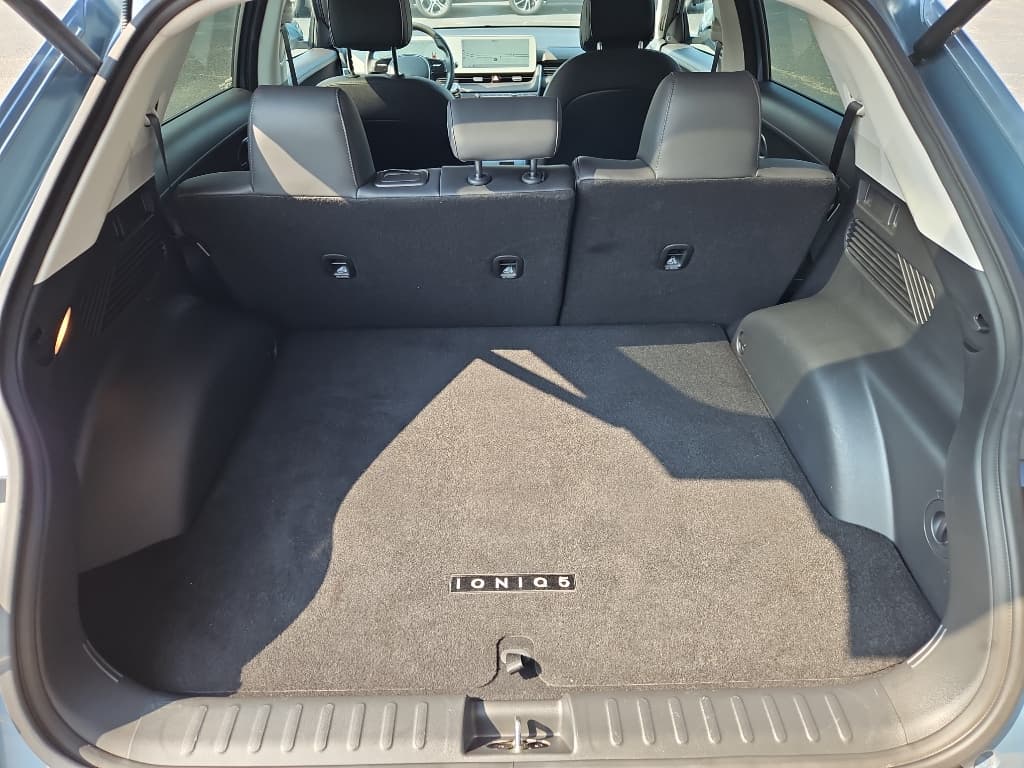 2023 Hyundai IONIQ 5 view 21