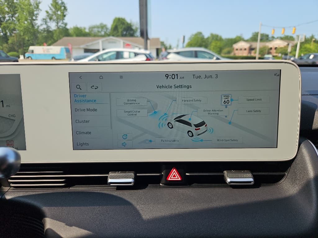 2023 Hyundai IONIQ 5 view 15