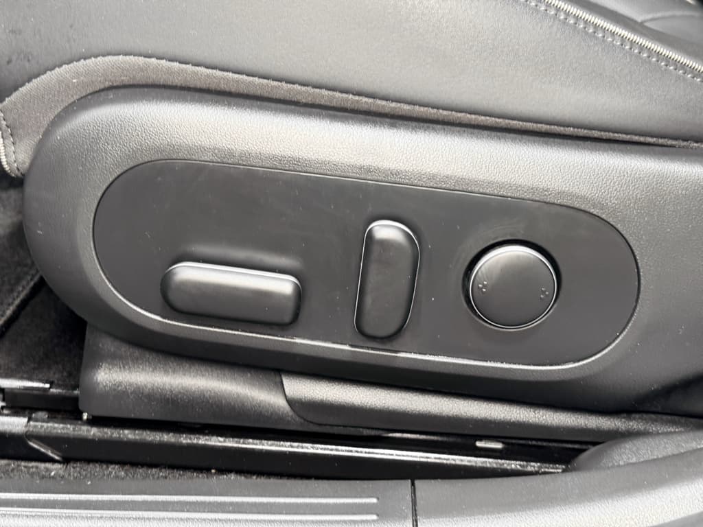 2023 Hyundai IONIQ 5 view 6