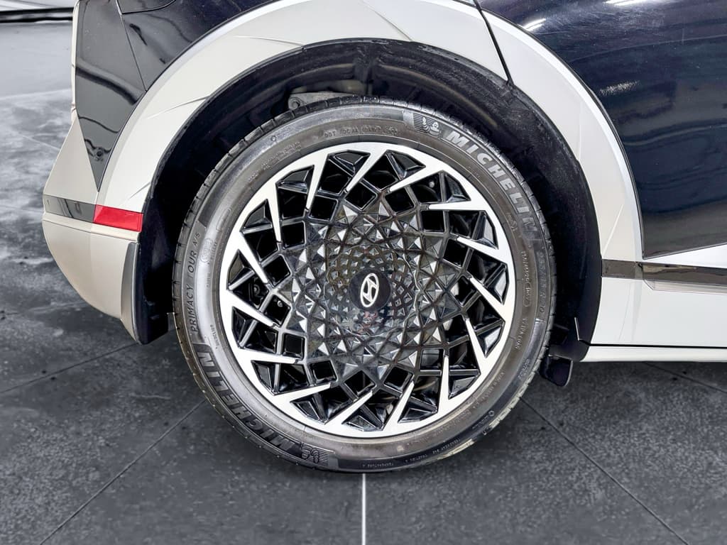 2023 Hyundai IONIQ 5 view 39