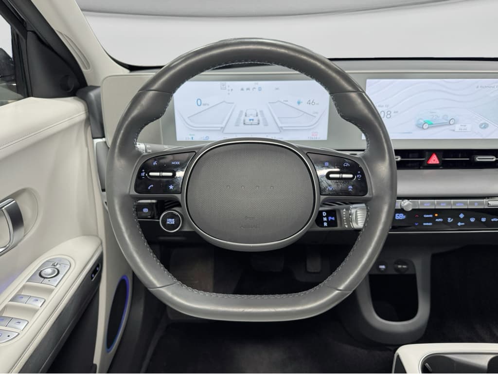 2023 Hyundai IONIQ 5 view 8