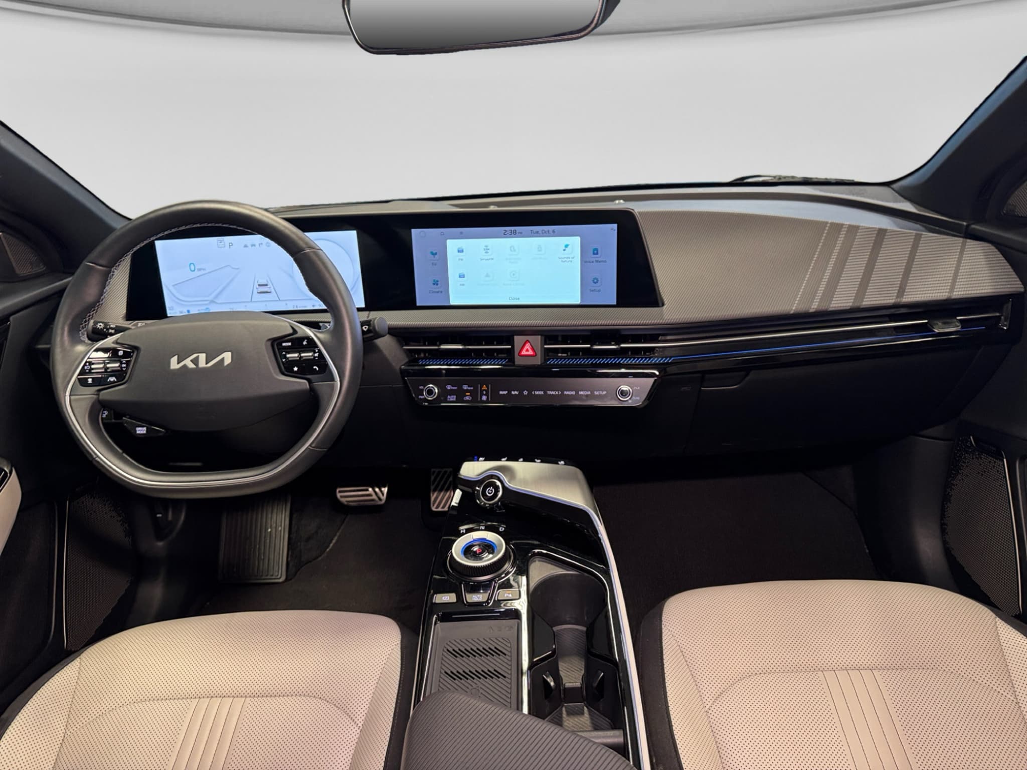 2024 Kia EV6 view 16