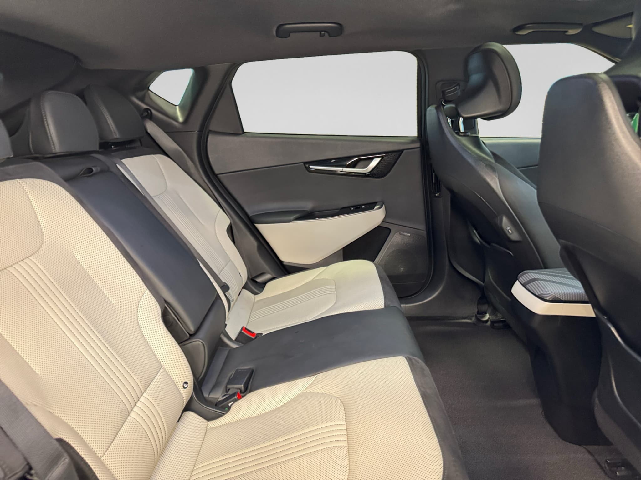 2024 Kia EV6 view 23