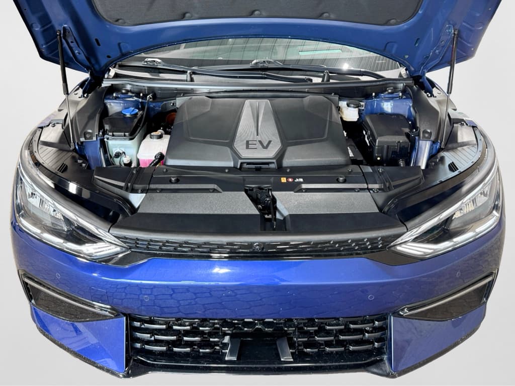 2024 Kia EV6 view 21