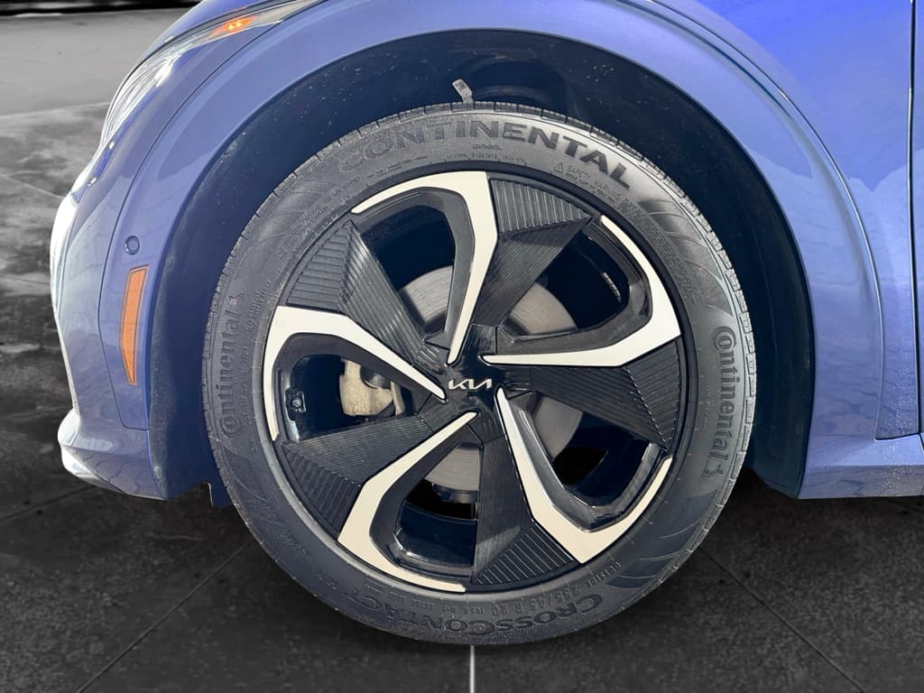 2024 Kia EV6 view 27