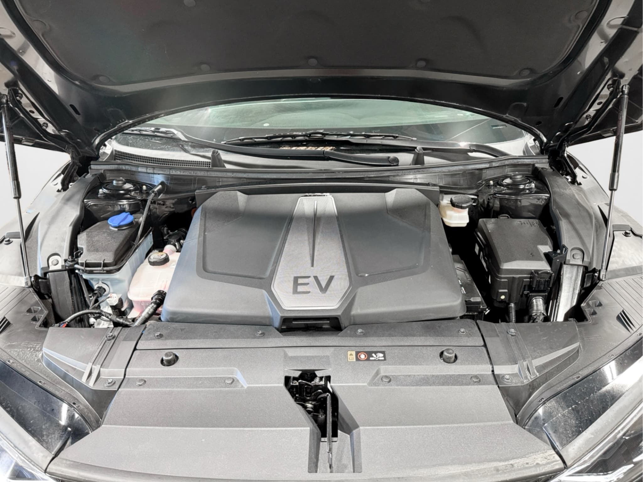 2024 Kia EV6 view 26