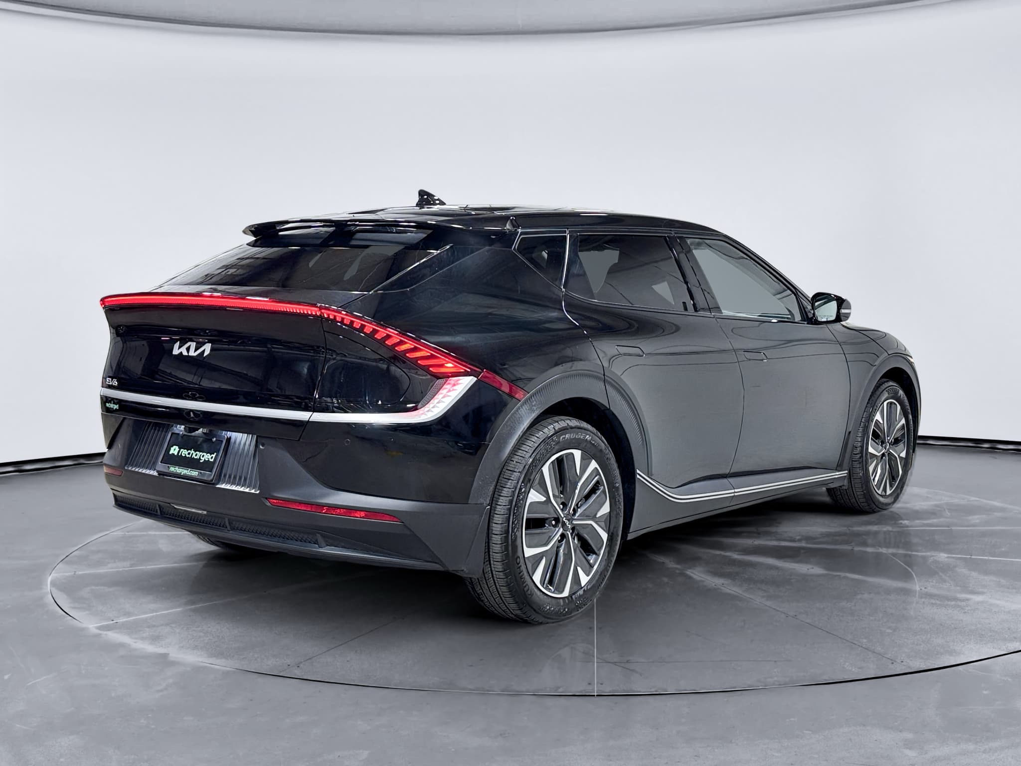 2024 Kia EV6 view 3