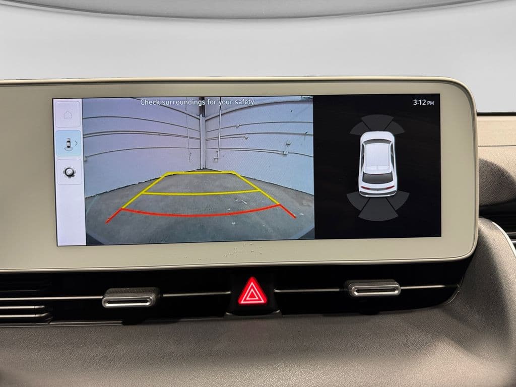 2023 Hyundai IONIQ 5 view 12