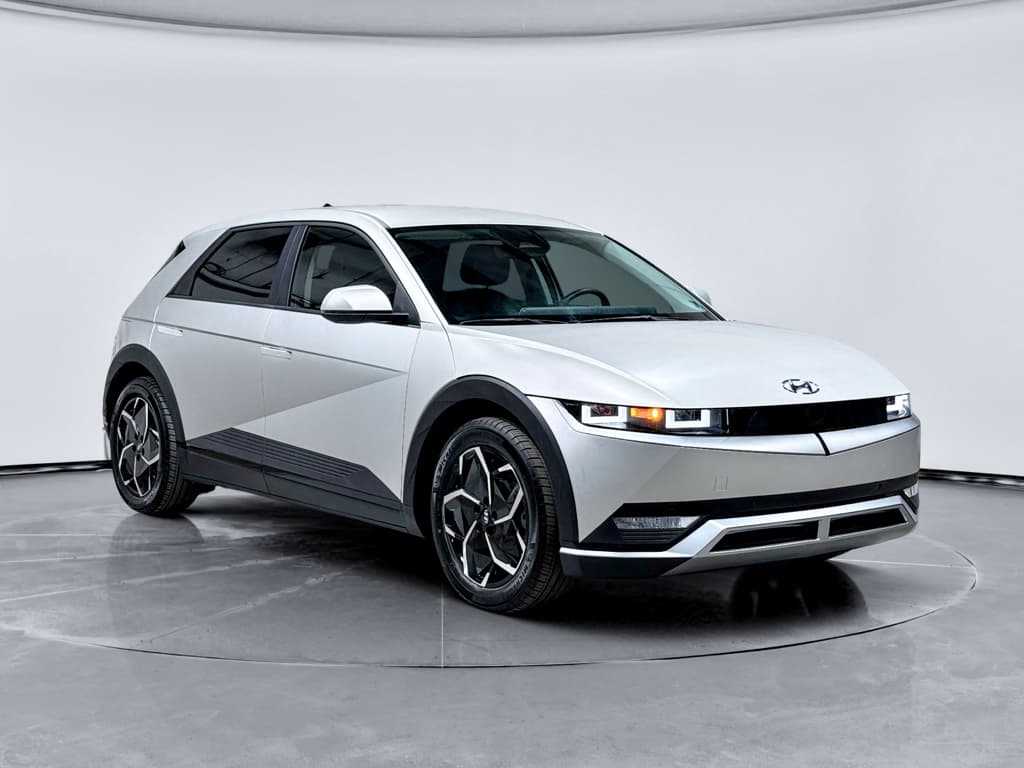 2023 Hyundai IONIQ 5 view 4