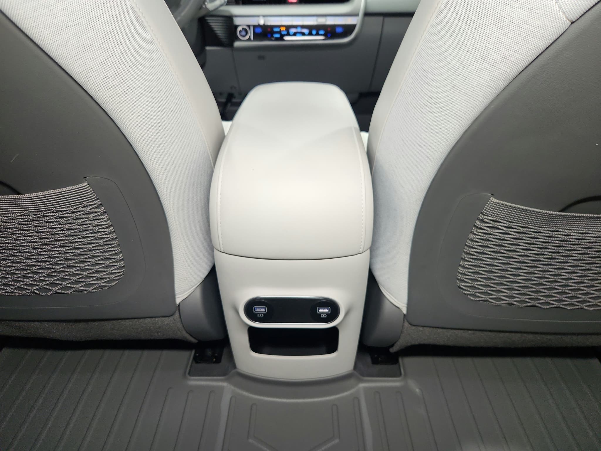 2023 Hyundai IONIQ 5 view 24