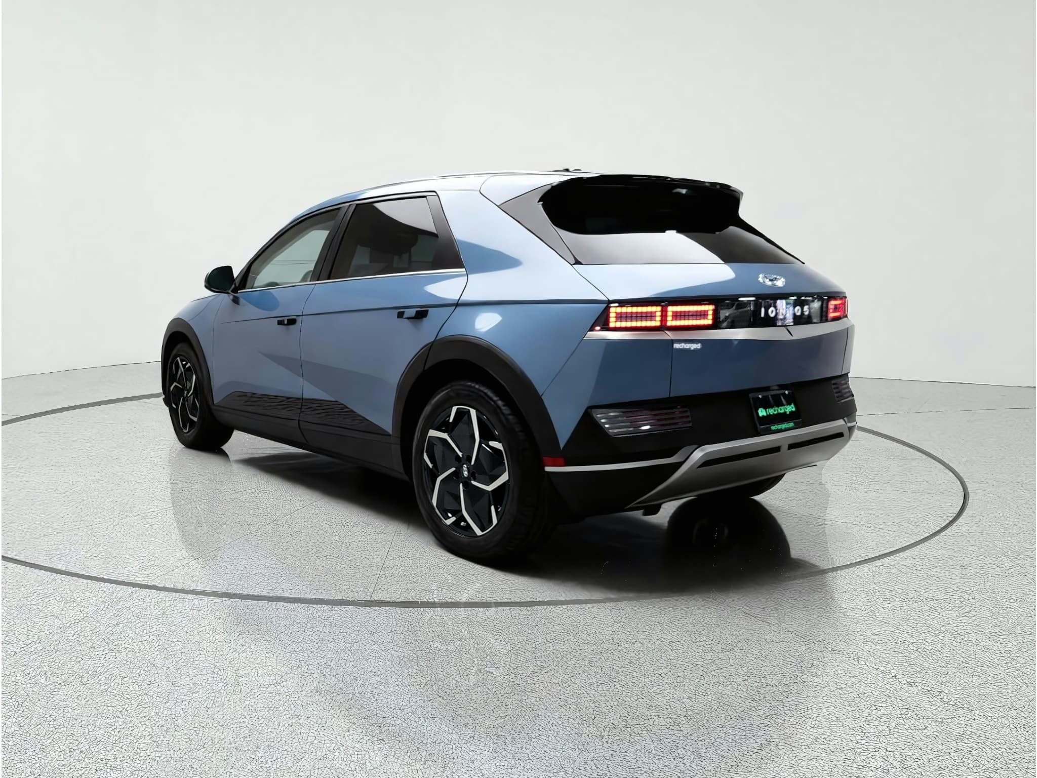 2023 Hyundai IONIQ 5 view 5